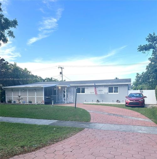 19511 Whispering Pines Rd, Cutler Bay, FL, 33157-8864 | Card Image