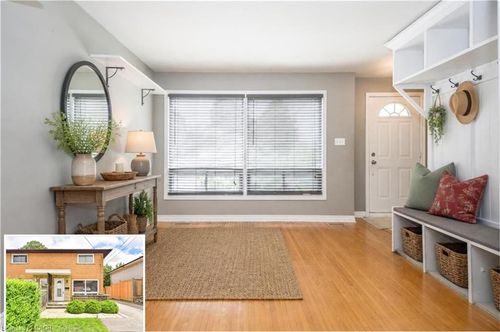 1027 Bernhardt St, Cambridge, ON, N3H2X9 | Card Image