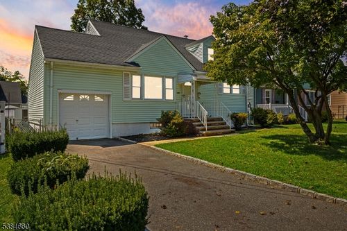 340 Jackson Ave, Scotch Plains, NJ, 07076-1142 | Card Image