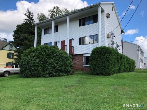 1-15 Lee Ave, Danbury, CT, 06810-6433 | Card Image