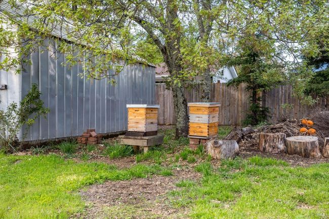 350 Newton Way, House other with 3 bedrooms, 2 bathrooms and 5 parking in Angwin CA | Image 48