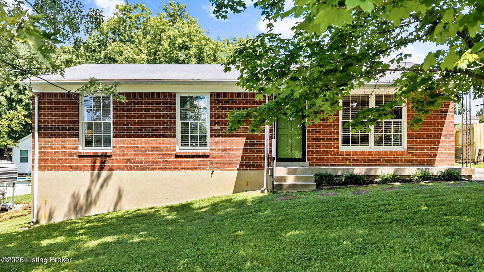 Residential in Crestwood 2