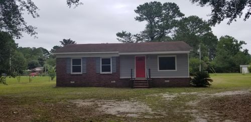 1375 Peurifoy Rd, Walterboro, SC, 29488-9116 | Card Image