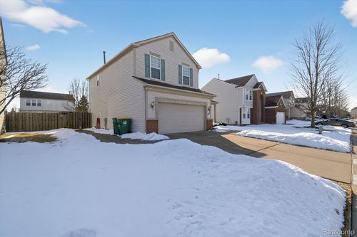 7526 Carlton Dr, Ypsilanti, MI, 48197-3169 | Card Image