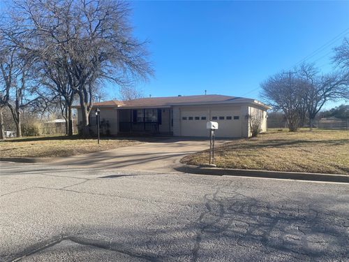 1445 W Ball St, Weatherford, TX, 76086-2905 | Card Image