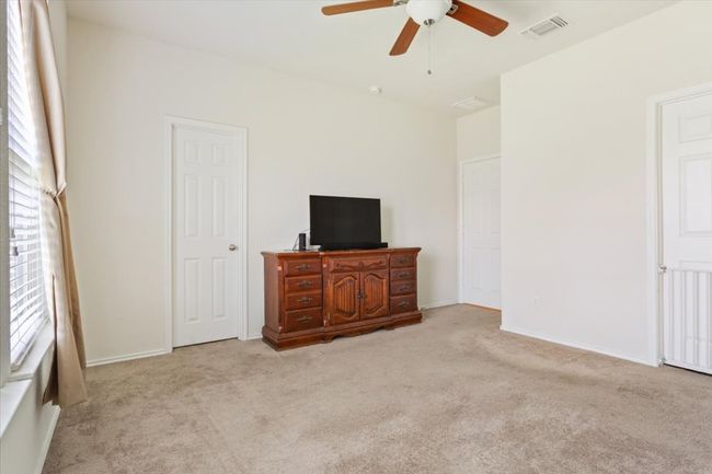 2025 Cliffbrake Way, House other with 3 bedrooms, 2 bathrooms and 2 parking in Georgetown TX | Image 17