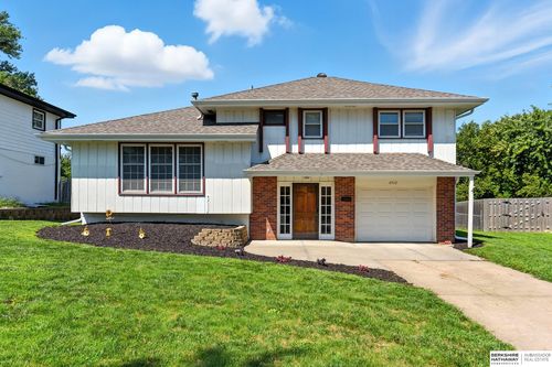 4910 S 91st St, Omaha, NE, 68127-2449 | Card Image