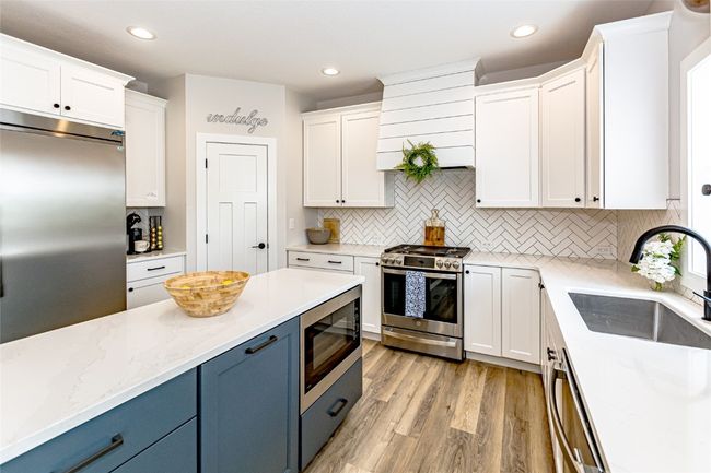 608 Pointer Cir, House other with 5 bedrooms, 3 bathrooms and null parking in Center Point IA | Image 8