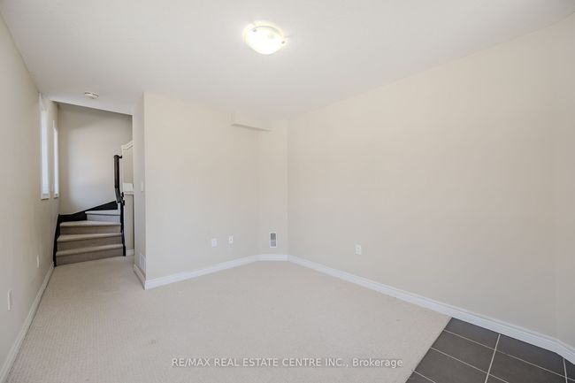 1 Cheps Lane, House attached with 3 bedrooms, 2 bathrooms and 1 parking in Ancaster ON | Image 5