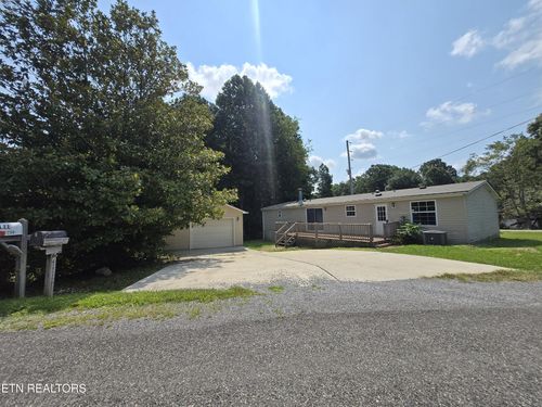 258 Dartmoor Dr, Crossville, TN, 38558-6208 | Card Image