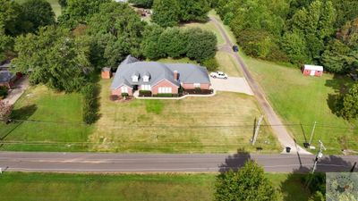 409 Meadows Road, House other with 4 bedrooms, 3 bathrooms and null parking in Texarkana AR | Image 2