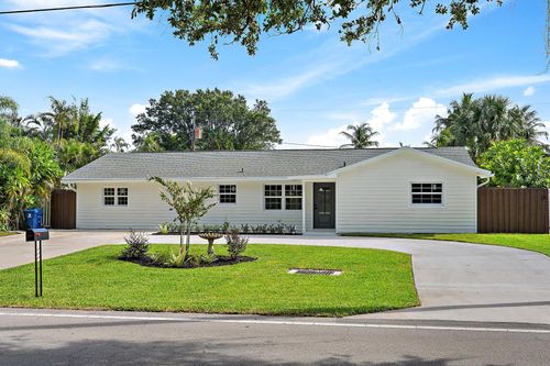 109 E Riverside Dr, Jupiter, FL, 33469-3257 | Card Image