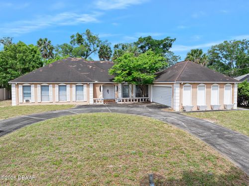 52 Oakmont Circle, Ormond Beach, FL, 32174 | Card Image