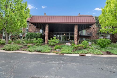 126-1041 Ogden Ave, Naperville, IL, 60563-2934 | Card Image