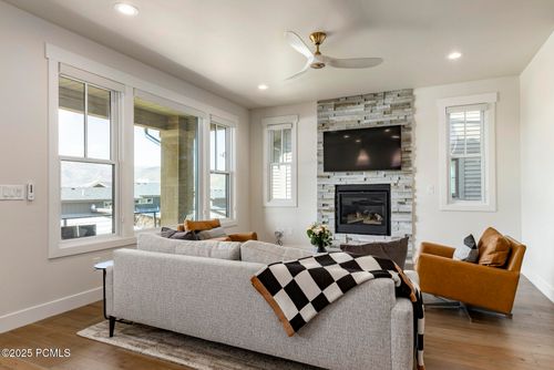 11691 N Shoreline Dr, Hideout, UT, 84036-1468 | Card Image