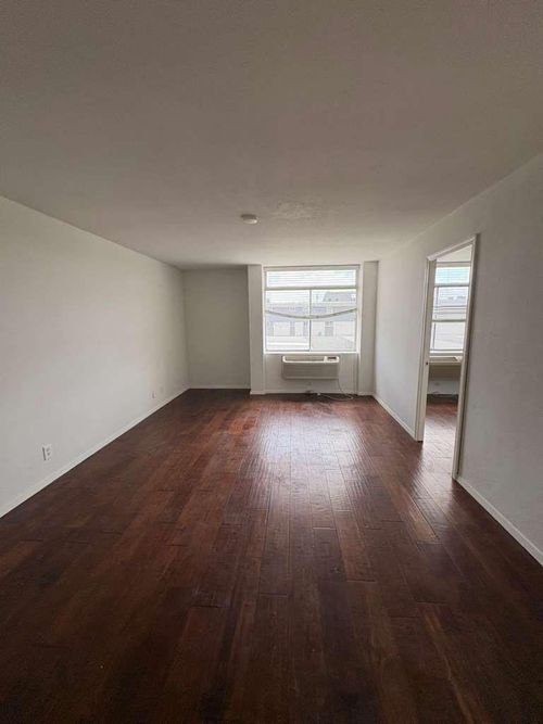 201-7510 Hornwood Dr, Houston, TX, 77036-4321 | Card Image
