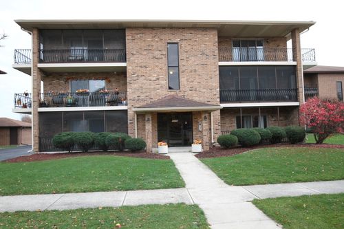 3s-16749 Paxton Ave, Tinley Park, IL, 60477-6678 | Card Image