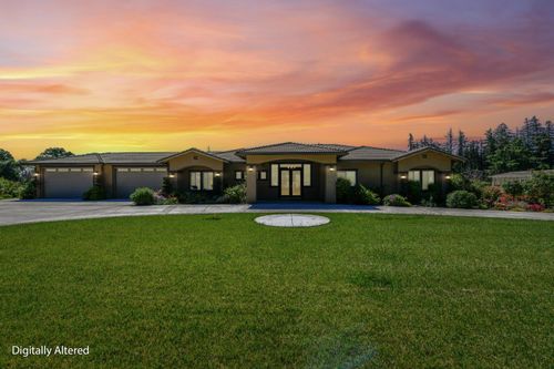 5850 E Ashley Ln, Stockton, CA, 95212-2613 | Card Image