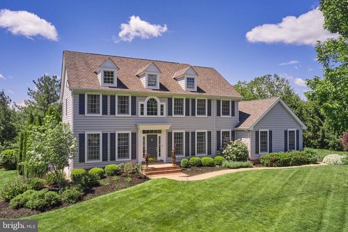 4953 Gloucester Dr, DOYLESTOWN, PA, 18902-9538 | Card Image