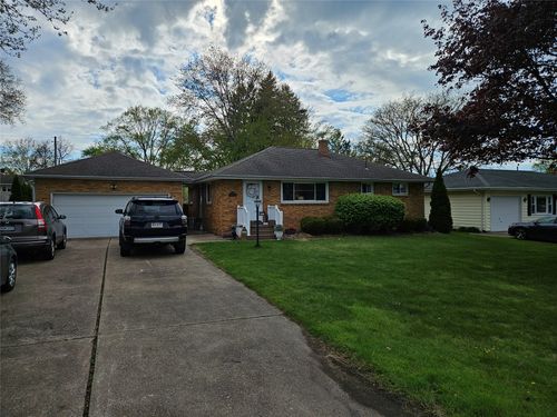 3302 Colonial Ave, Erie, PA, 16506-2234 | Card Image