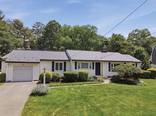 69 Maple St, West Boylston, MA, 01583-1808 | Card Image