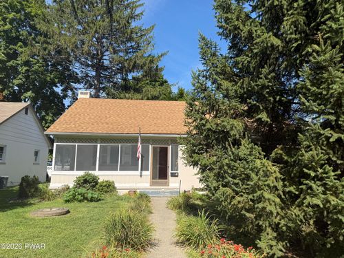 1 Dervend Circle, Matamoras, PA, 18336 | Card Image