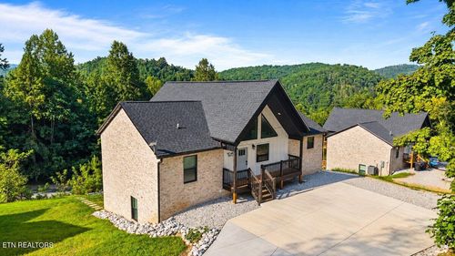 133 Pool Rd, La Follette, TN, 37766-2216 | Card Image