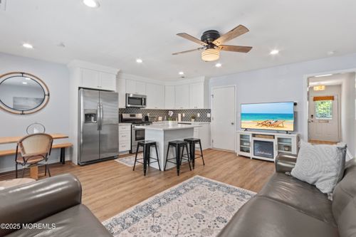 911 Beach Ave, Bradley Beach, NJ, 07720-1402 | Card Image