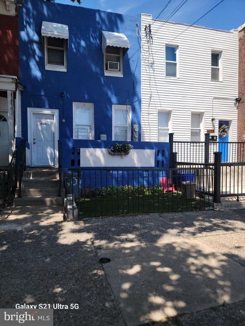 1front-6035 Vine St, PHILADELPHIA, PA, 19139-1133 | Card Image