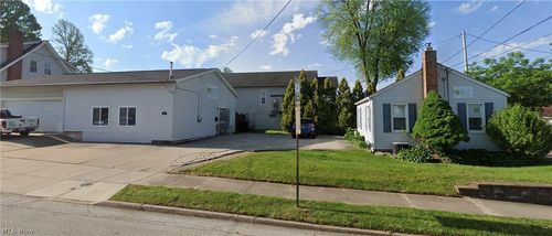 2055 S Main St, Akron, OH, 44301-2819 | Card Image