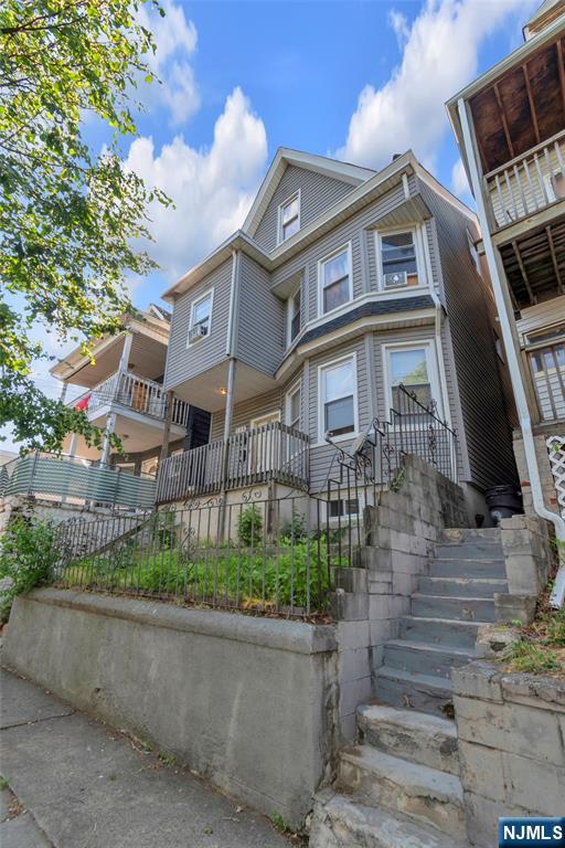 Residential Income in Paterson 2