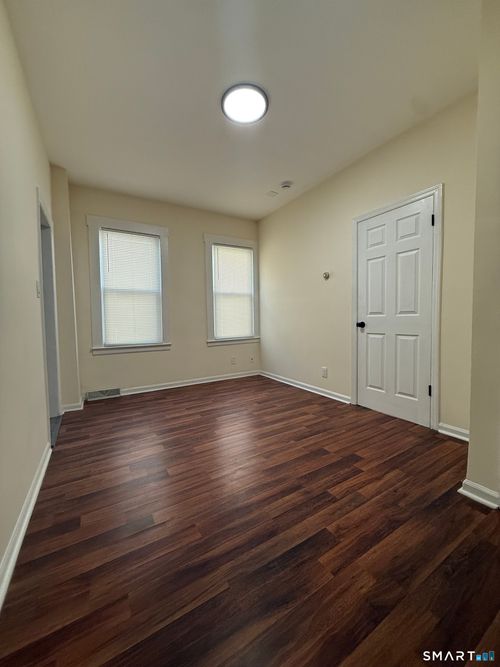 1st-floor-51 Gilbert St, West Haven, CT, 06516-1627 | Card Image