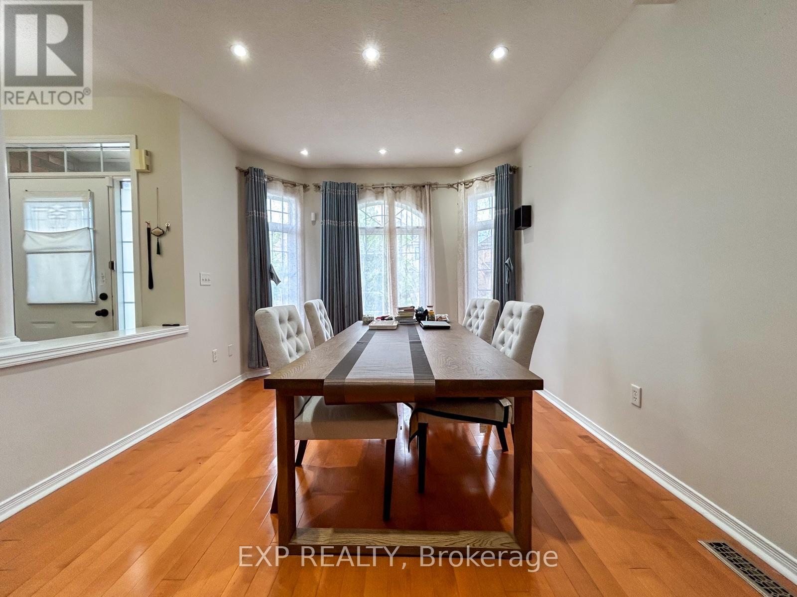 Residential Lease in Markham (Wismer) 3