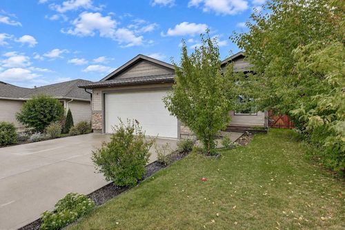 7006 115b St, Grande Prairie, AB, T8W0J1 | Card Image