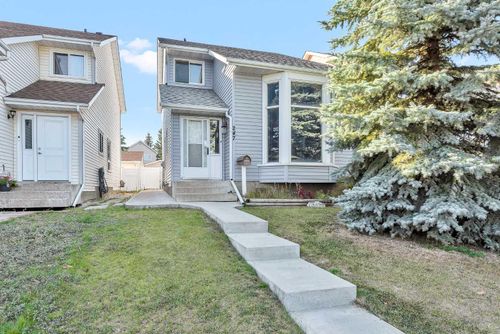 247 Millbank Dr Sw, Calgary, AB, T2Y2J1 | Card Image