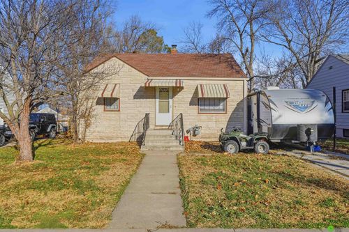 5920 Huntington Ave, Lincoln, NE, 68507-2346 | Card Image