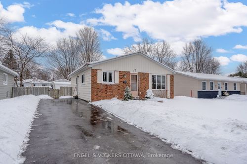 17 Ballantrae Way, Kanata, ON, K2L1N3 | Card Image