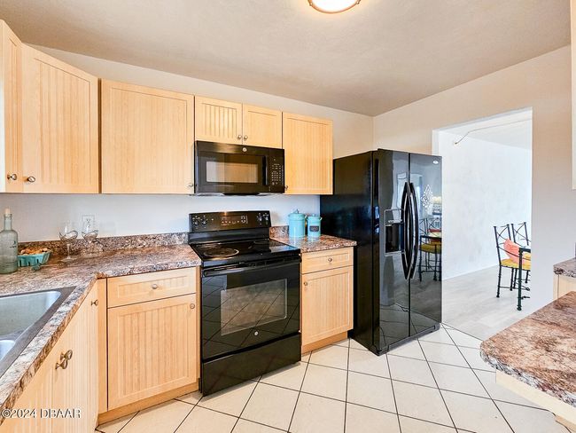 APT-404 - 3606 S Peninsula Dr, Condo with 2 bedrooms, 2 bathrooms and null parking in PORT ORANGE FL | Image 10
