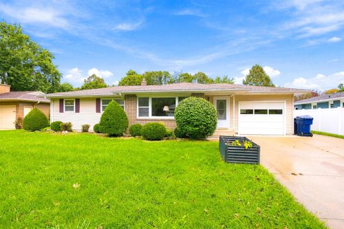 1010 N Lexington Drive, Janesville, WI, 53545 | Card Image