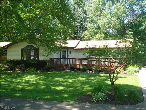 7342 Hopkins Rd, Mentor, OH, 44060-7001 | Card Image