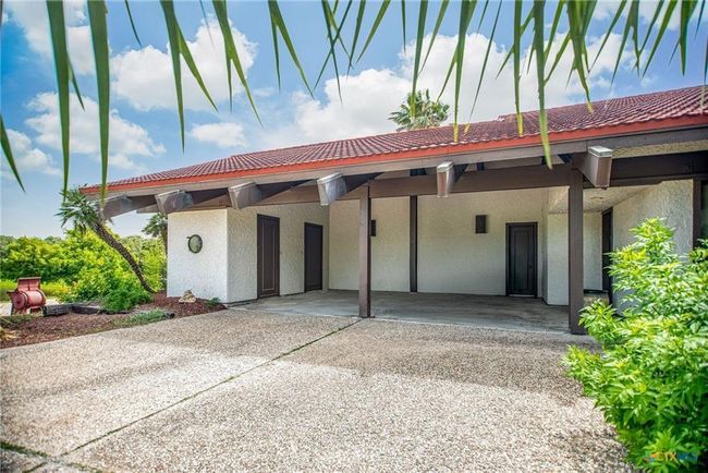 1809 W Harrison Ave, House other with 3 bedrooms, 4 bathrooms and 3 parking in Port O Connor TX | Image 16