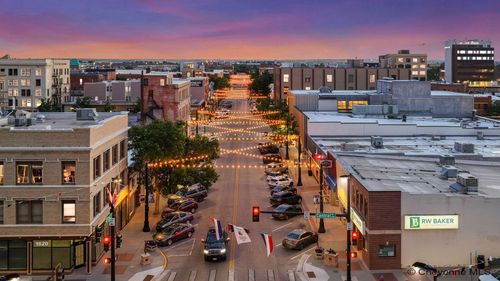111 E 17th St, Cheyenne, WY, 82001 | Card Image