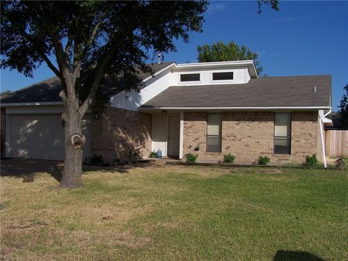 407 Princeton Cir, College Station, TX, 77840-4627 | Card Image