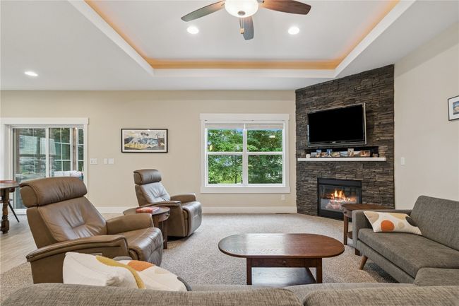 2021 Andrew Charles Dr Nw, House other with 5 bedrooms, 3 bathrooms and null parking in Cedar Rapids IA | Image 4