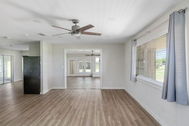 2255 Old Colony Line Rd, House other with 3 bedrooms, 2 bathrooms and 4 parking in Lockhart TX | Image 11