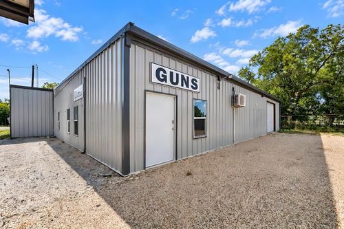 308 S Dalton St, Bartlett, TX, 76511-4319 | Card Image