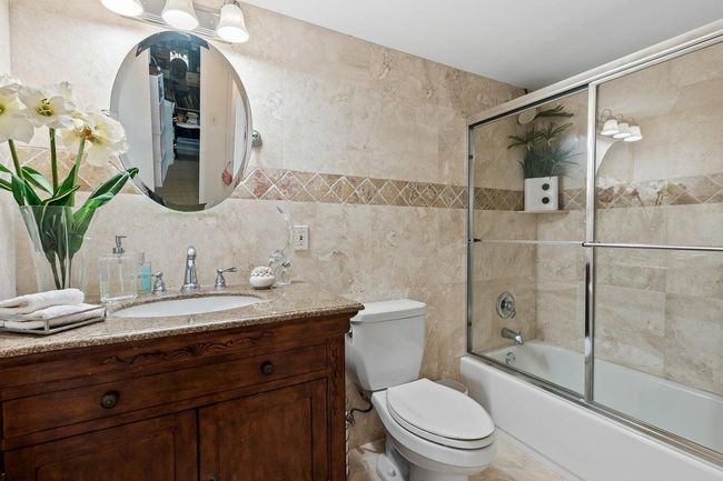 APT-304 - 155 Isle Of Venice Dr, Condo with 2 bedrooms, 2 bathrooms and null parking in Fort Lauderdale FL | Image 28