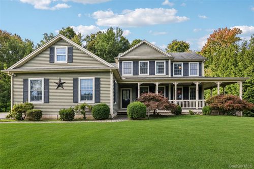 42 Somerset Ln, Warwick, NY, 10990-2463 | Card Image
