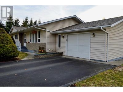 2480 75 Th Ave, House other with 3 bedrooms, 2 bathrooms and 5 parking in Grand Forks BC | Image 1