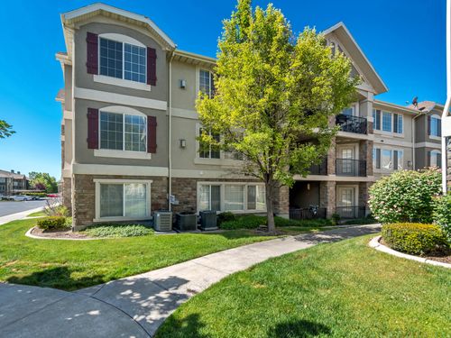 301-123 Romney Ln, Pleasant Grove, UT, 84062-6725 | Card Image